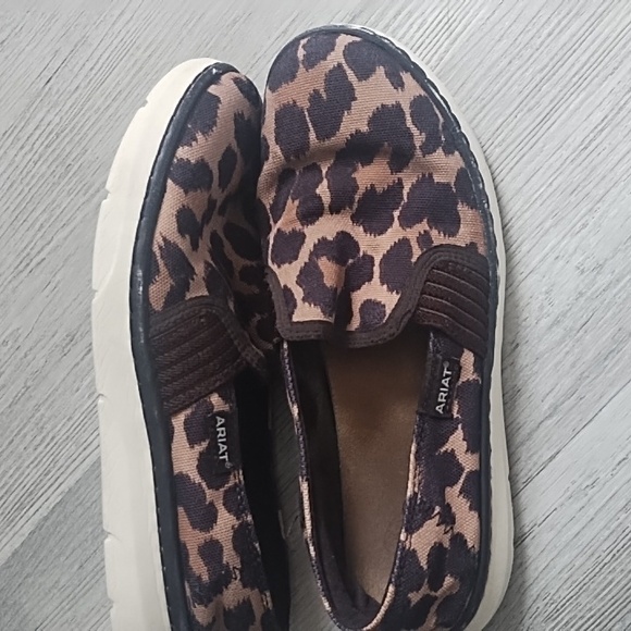 Ariat Brown Leopard Print Women's Sneakers - Picture 5 of 7